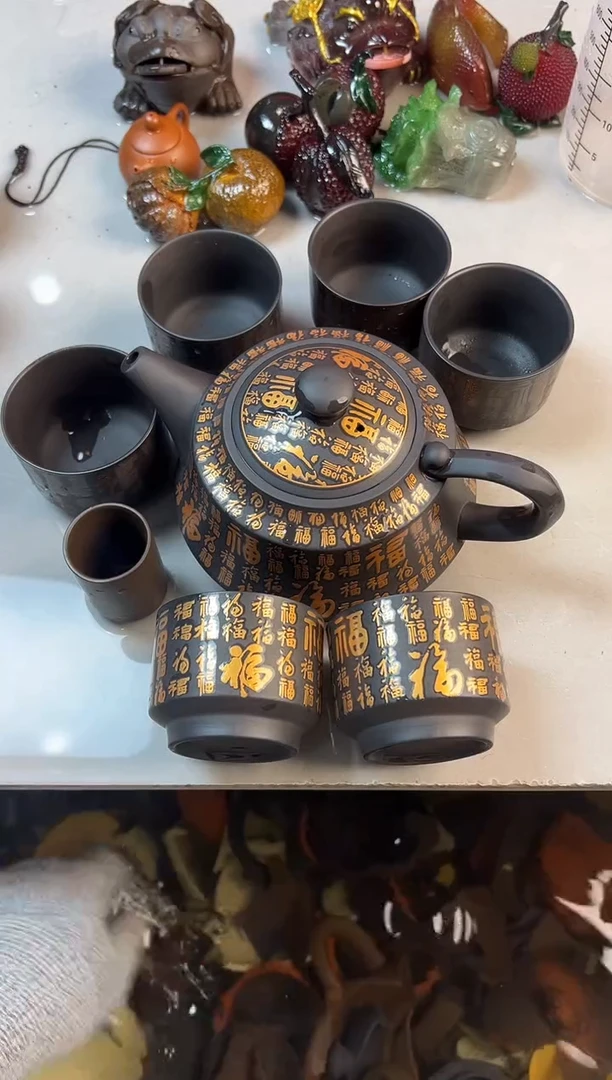 500毫升烫金百福+6百福杯礼盒装