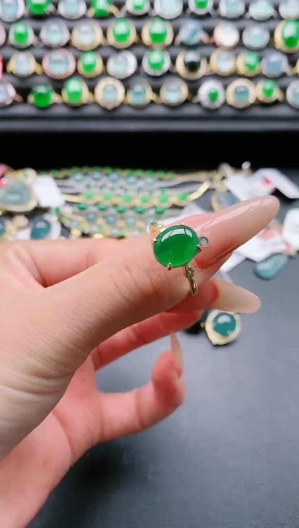 【闪购商品】翡翠戒指银S925镶嵌111111