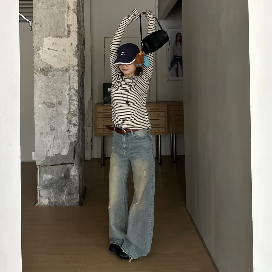 Our2【权威水泥裤】中高腰设计感百搭小众破洞牛仔裤【B7854】