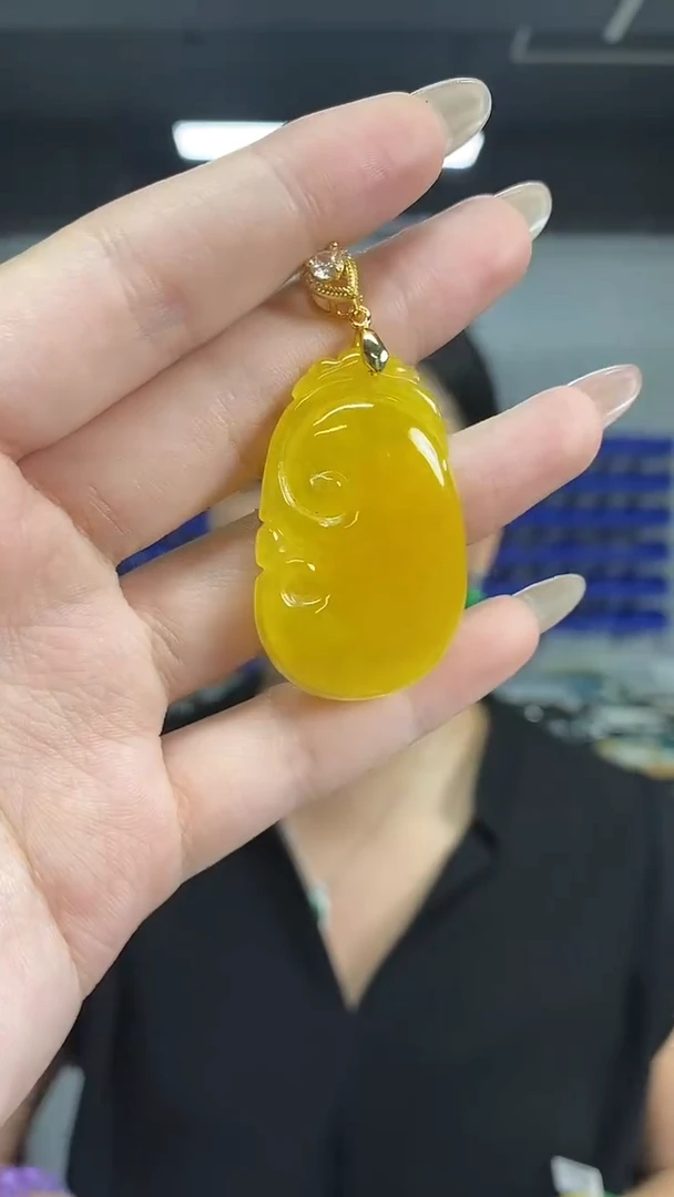 颈饰未镶嵌翡翠闪购链接 多样性发其一颜色微差
