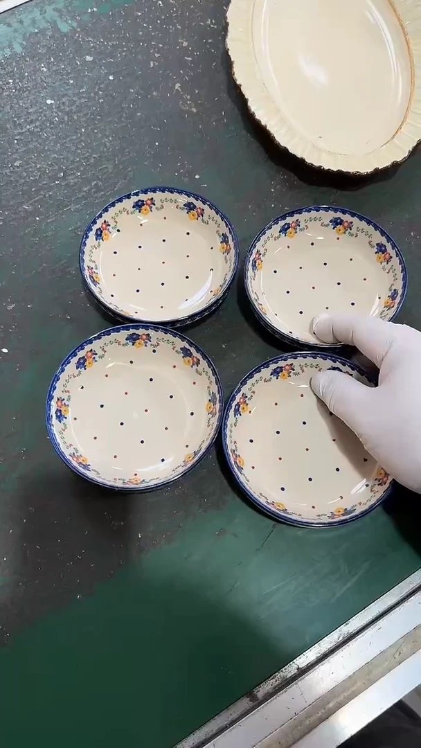 陶瓷4个味碟 微瑕凑满20元包邮