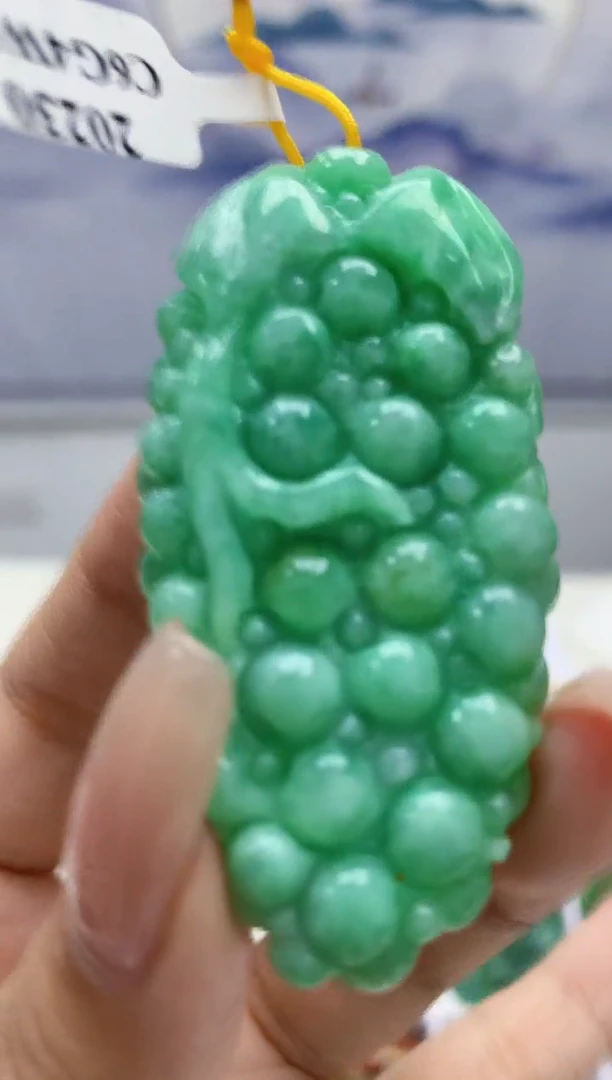 定制翡翠未镶嵌4812xx-毛货挂件63