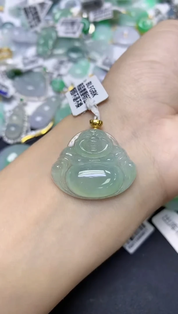 颈饰18K金镶嵌翡翠天然缅甸翡翠A货百元以上9元证书费自理