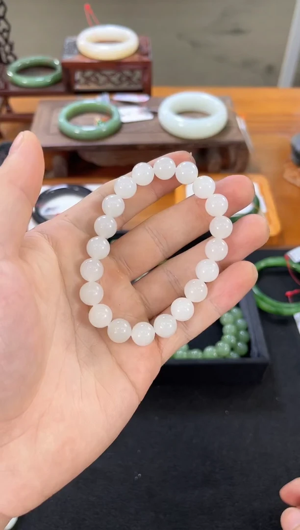 未镶嵌手串和田玉卡10新疆黑山 圆珠 多样性发一