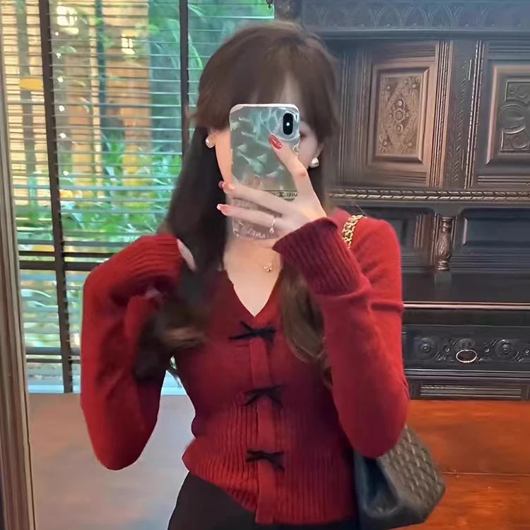 2025年新款时尚百搭打底衫女款毛衣