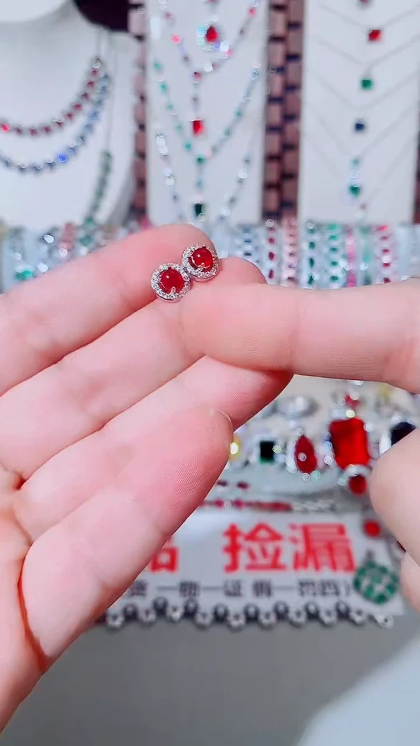未镶嵌耳饰红宝石红宝石小圆耳钉