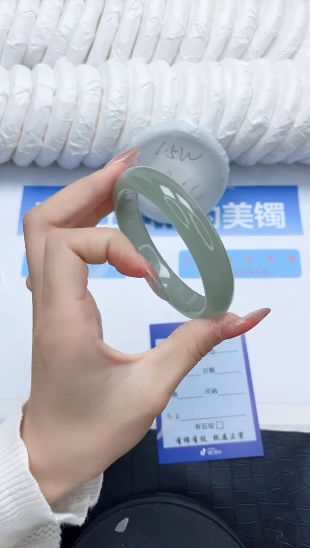 石英质玉手镯未镶嵌168-59.6