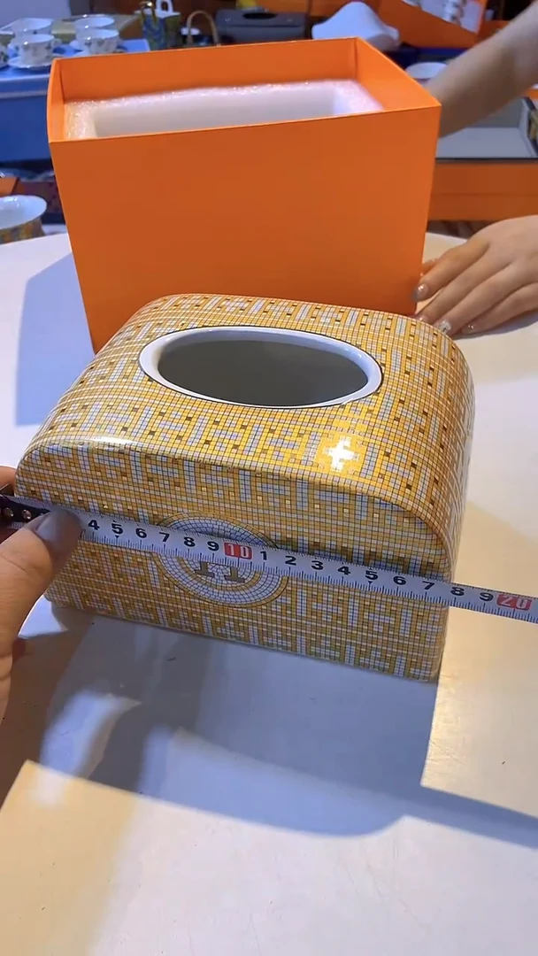 鸿辉家品牌瓷器，京东包邮！