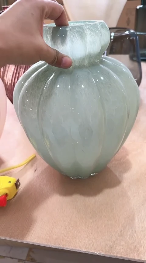 【闪购商品】玻璃绿色奥黛丽
