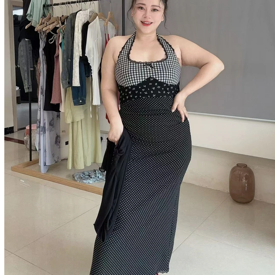 911陈巴黎连衣裙显瘦气质气质时尚性感夏季收腰挂脖设计师修身