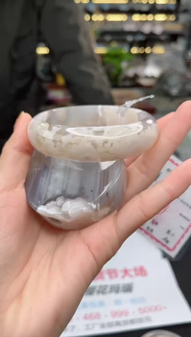 【闪购商品】石英质玉手镯未镶嵌60圈口（不退不换）1571358