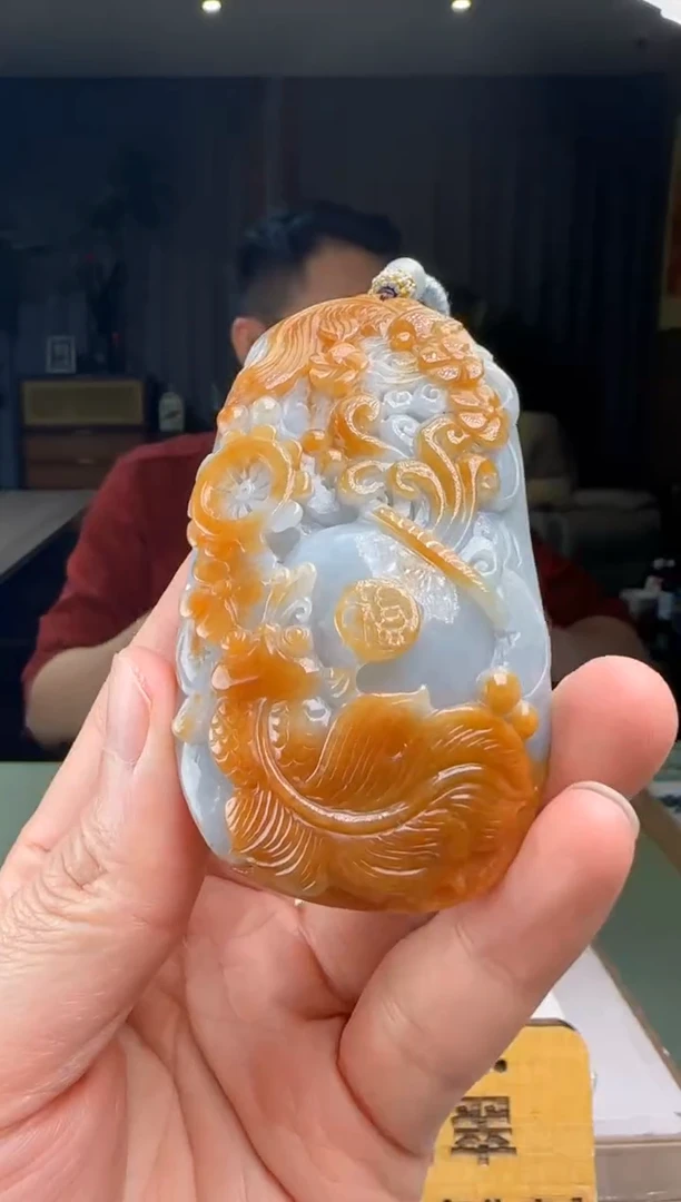 【闪购商品】翡翠吊坠(不含链)未镶嵌DY@@960Q3J15195