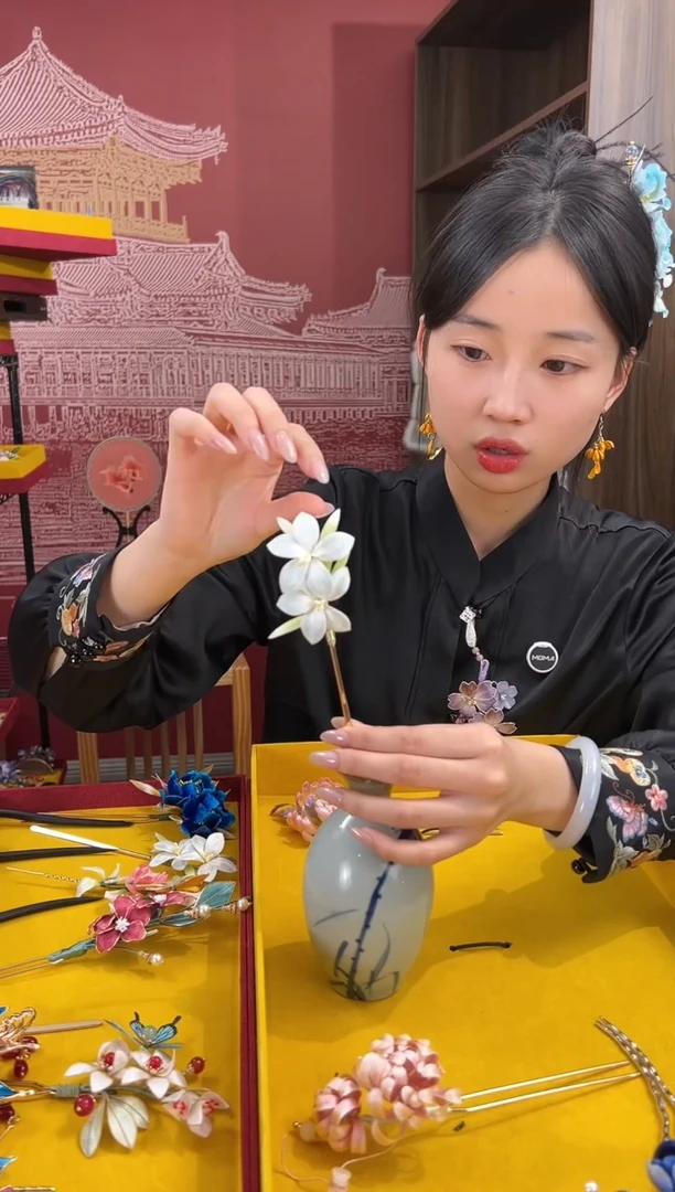 【闪购商品】刺绣非遗绒花（发饰）