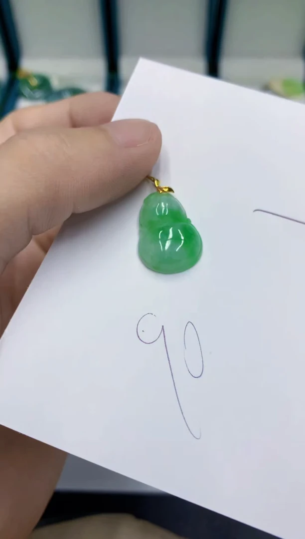 颈饰18K金镶嵌翡翠翡翠