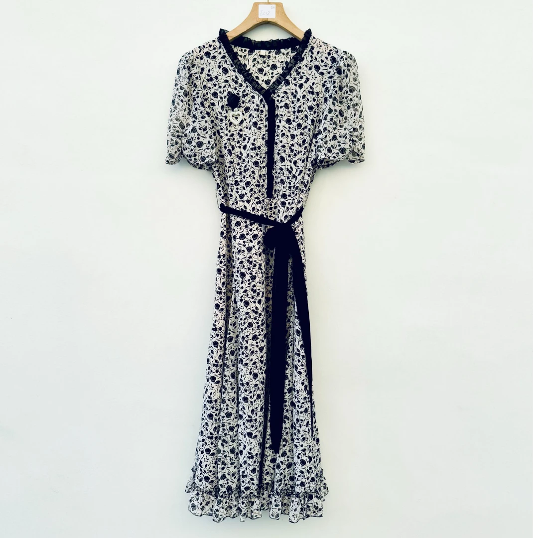 【钟意宠粉】E012气质碎花连衣裙