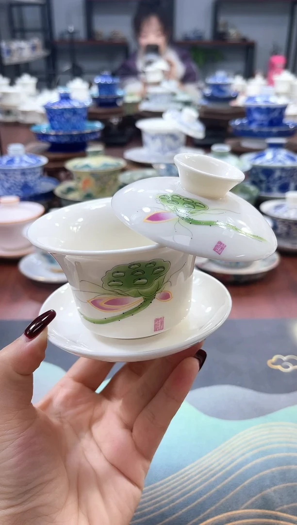 【闪购商品】小号鱼戏荷莲马蹄盖碗