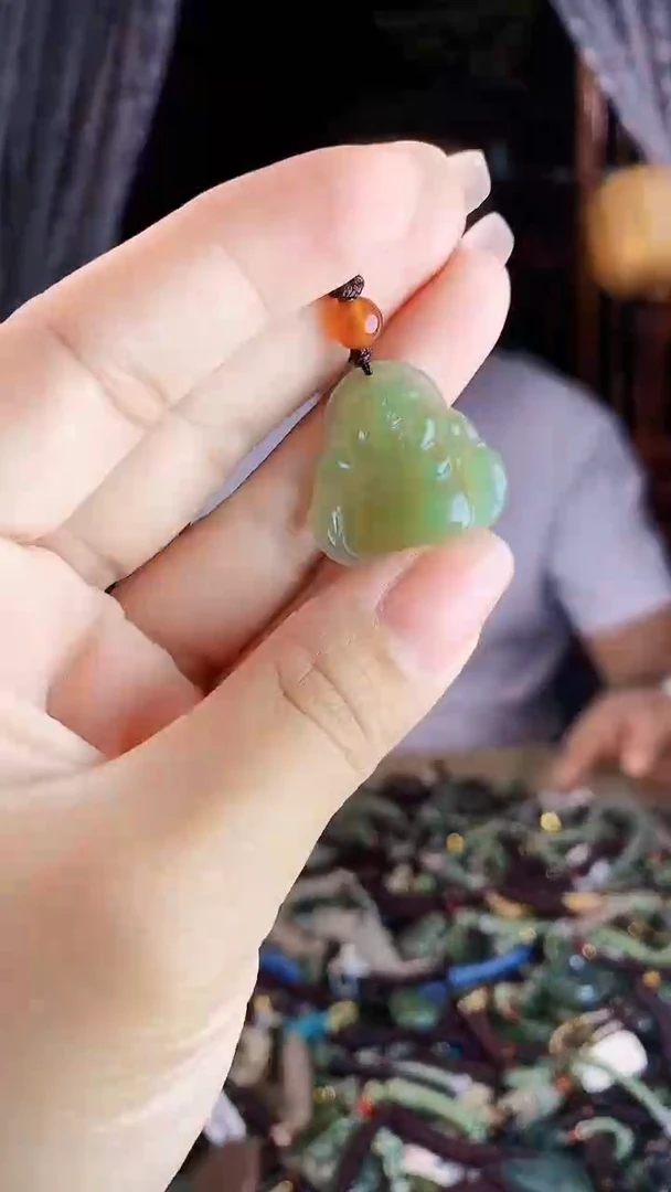 未镶嵌和田玉挂件多样性发货拍一发一