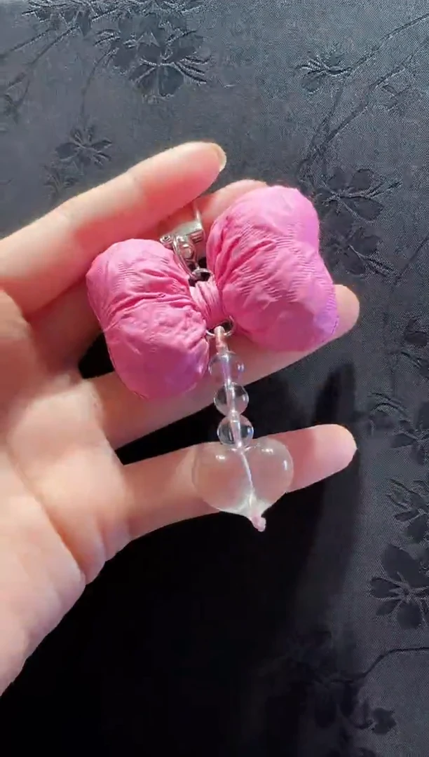 未镶嵌手绳水晶爱心款多样性发货其一