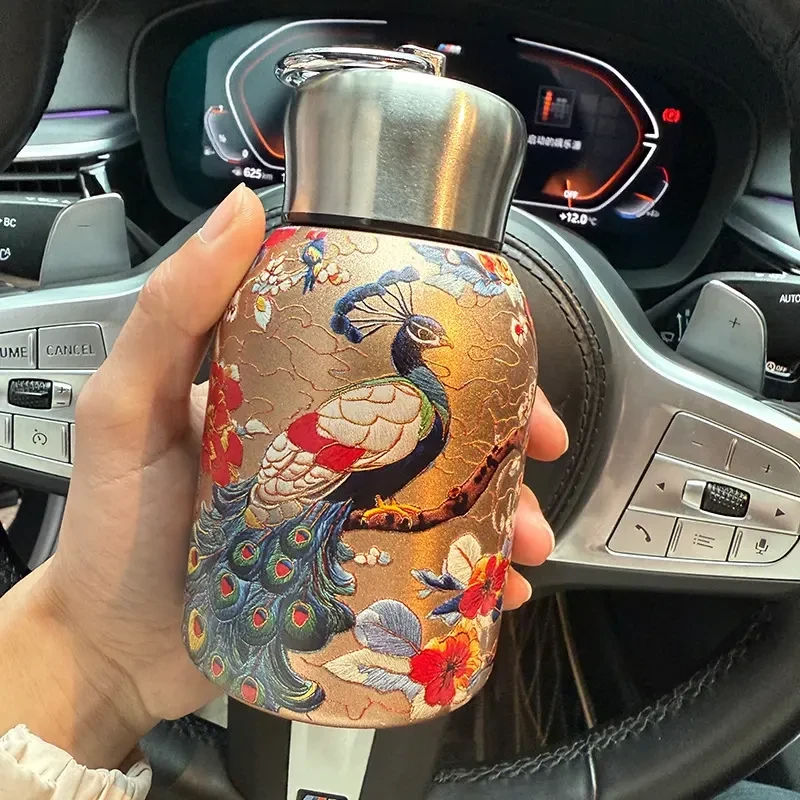 新款国风小胖丁保温杯户外便携提环口袋杯车载随手杯创意简约网红