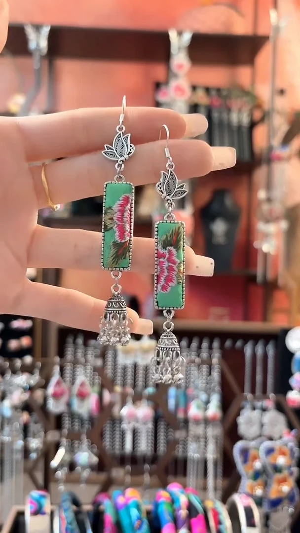 织绣尊****8云织谣民族风精美饰品 97