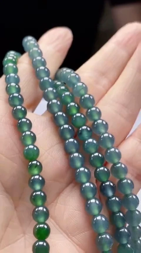 翡翠未镶嵌颈饰多样性发货 (只发一件) *MC103