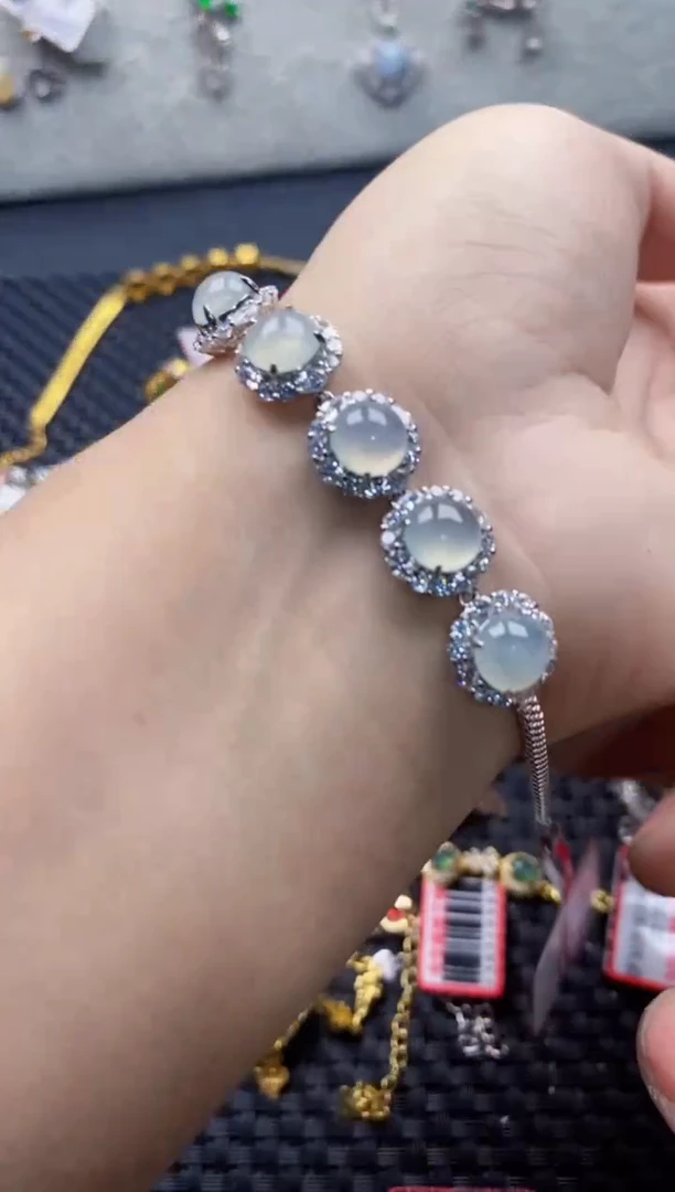 翡翠戒指银S925镶嵌19000000    0