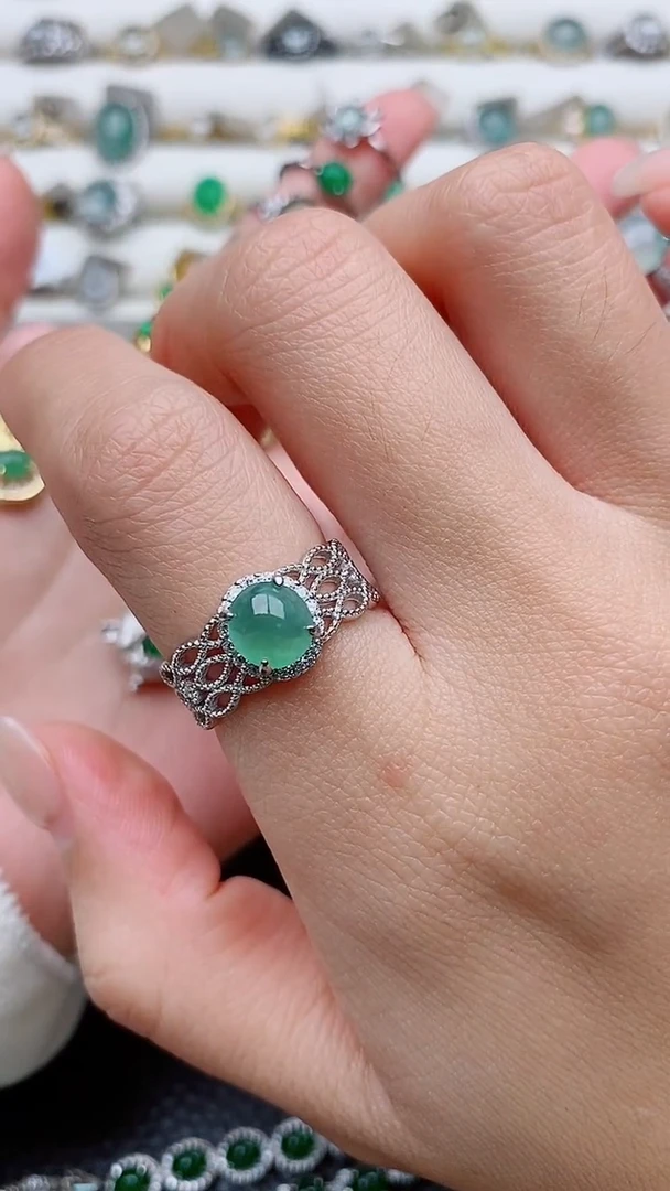 银S925镶嵌戒指翡翠?****°正品 纯天然翡翠