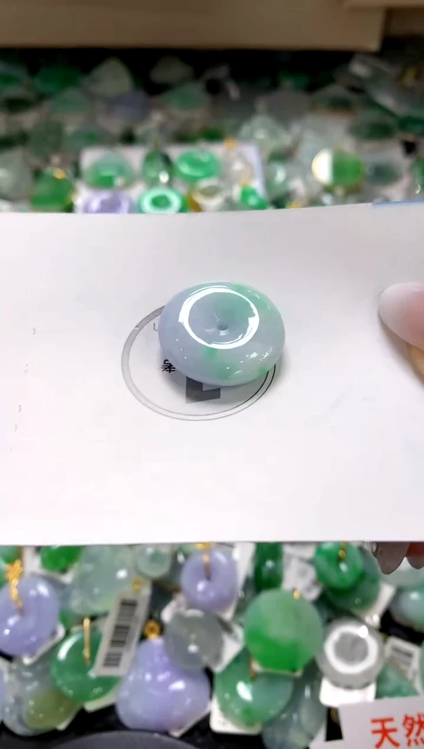 颈饰未镶嵌翡翠a货支持复检百元以上9元证书费自理