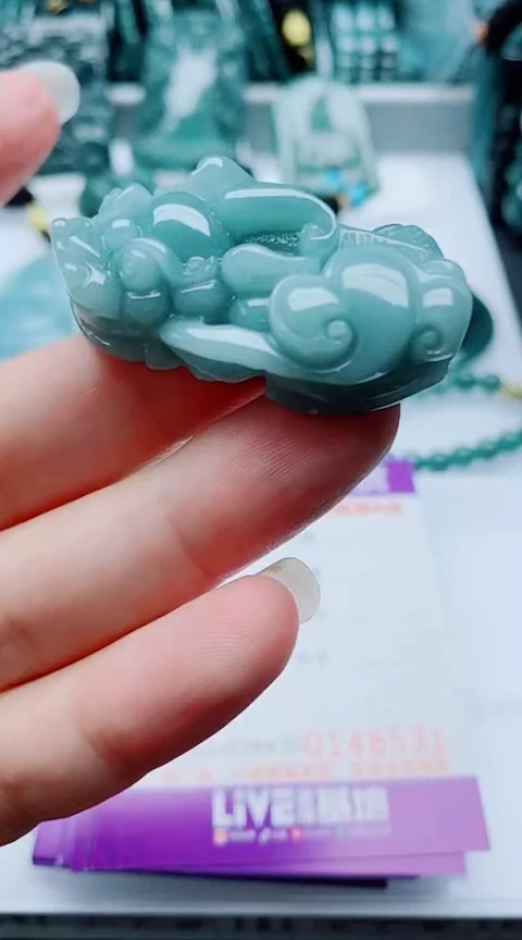 颈饰未镶嵌翡翠多样性发其1一