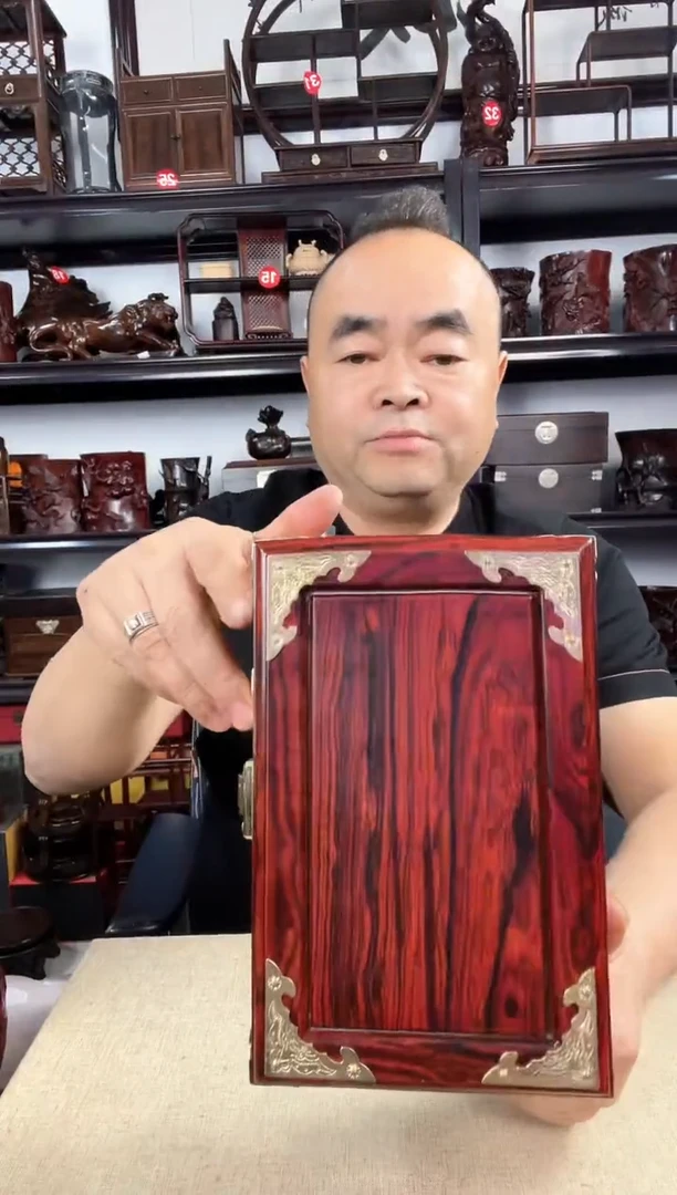 木389老李红木工艺品