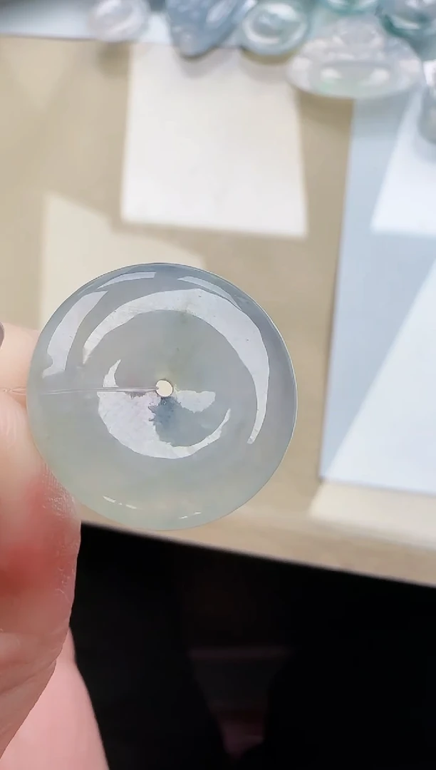 翡翠未镶嵌颈饰缅甸天然翡翠