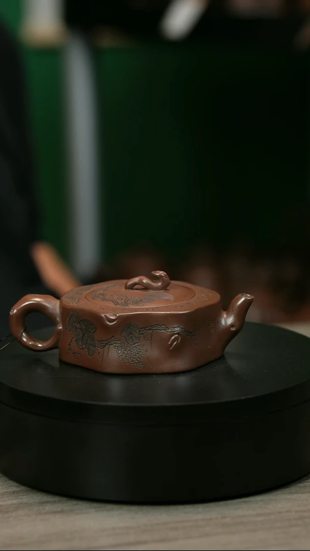 茶壶紫砂用****8H1460赵信军扁松桩