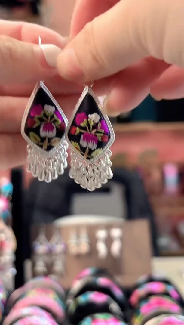 织绣艺枝独绣手工饰品206**