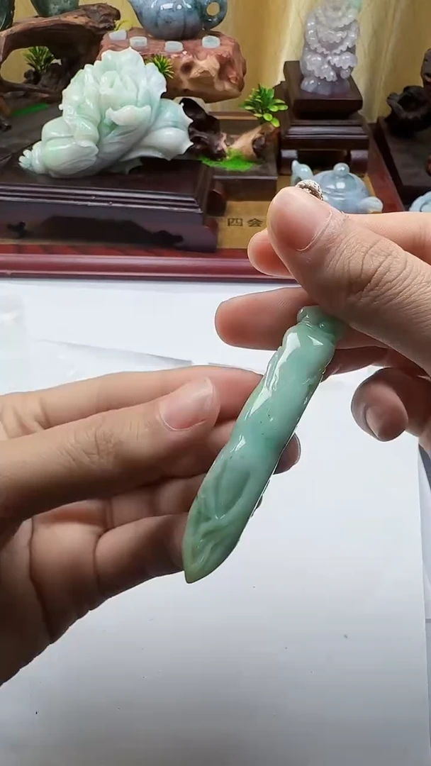 吊坠(不含链)未镶嵌翡翠1