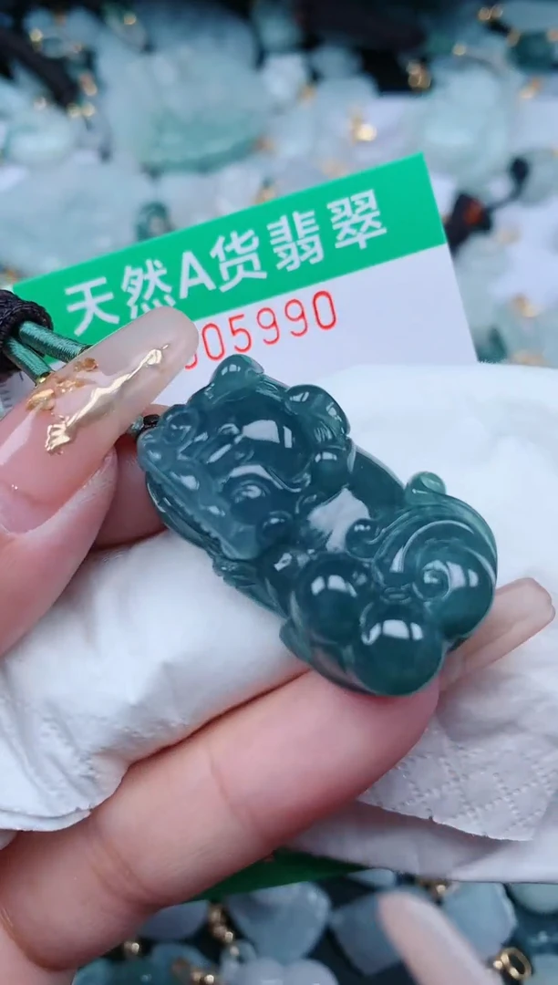 【闪购商品】翡翠颈饰未镶嵌.0005990