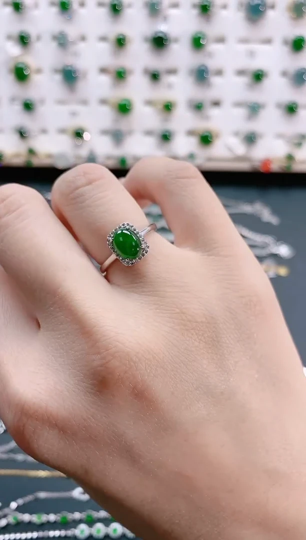 【闪购商品】翡翠戒指银S925镶嵌天然翡翠