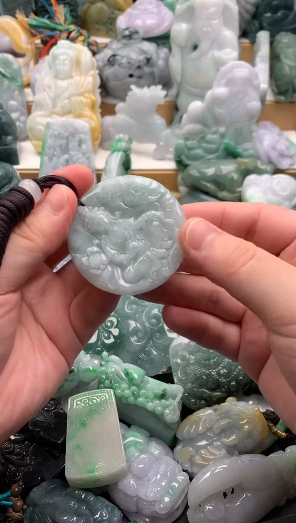 吊坠(不含链)未镶嵌翡翠1