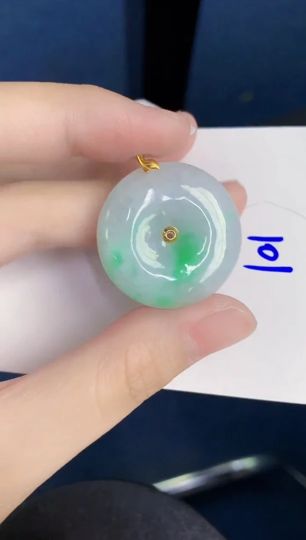 翡翠18K金镶嵌颈饰天然翡翠缅甸A货