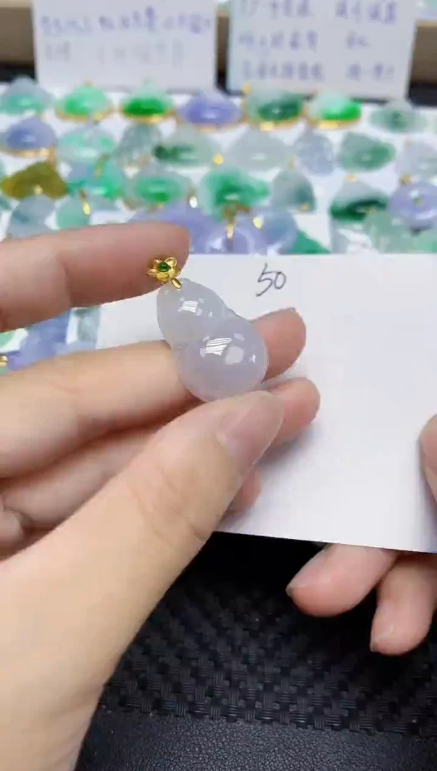 翡翠未镶嵌颈饰天然缅甸翡翠A货