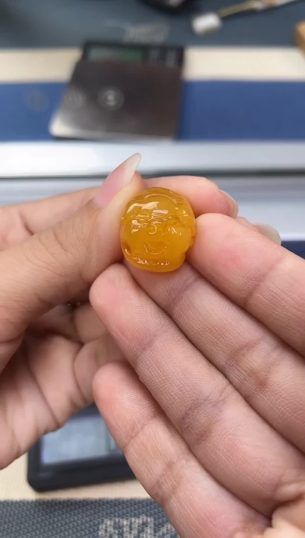 未镶嵌琥珀裸石天然琥珀蜜蜡