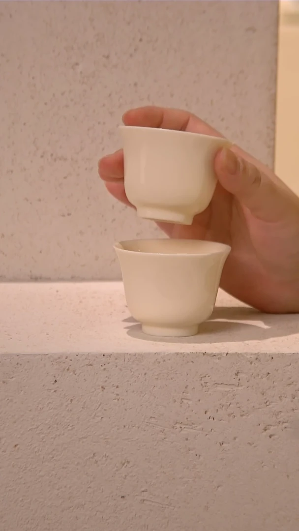 茶杯*2  哈哈哈哈哈