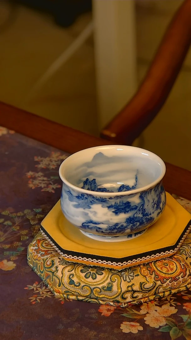 杯手工手绘杯杯很美丽