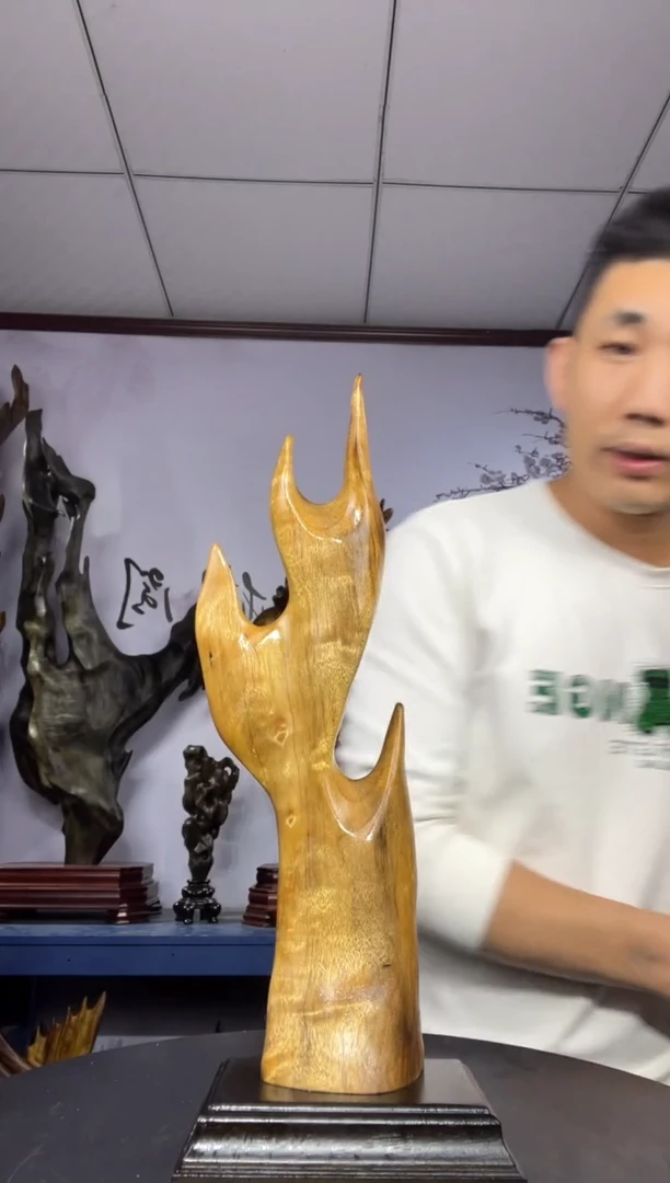 金丝楠木雕款江**客金丝楠木工艺品摆件