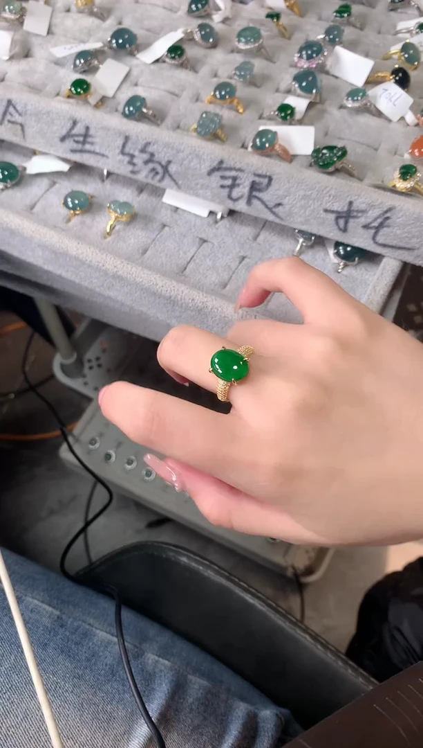 【闪购商品】翡翠戒指银S925镶嵌51241