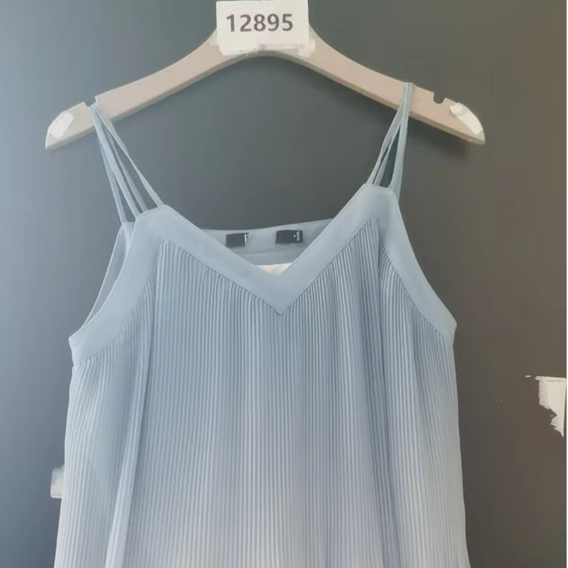 艾系-时尚女装【12895】叁楼