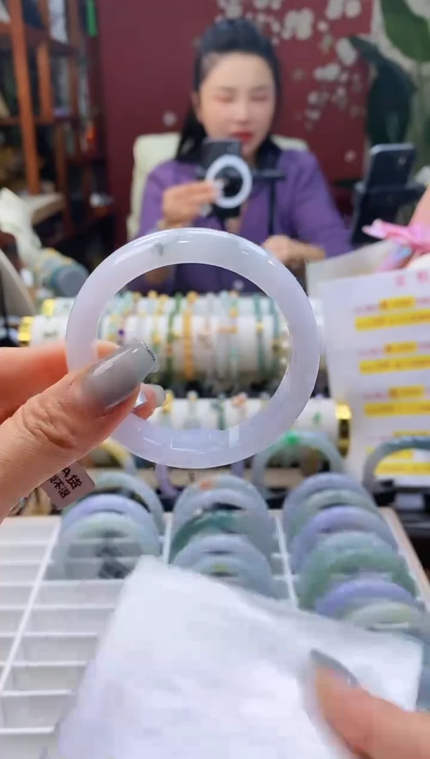 【闪购商品】翡翠手镯未镶嵌143冰胶52-54/12.0*7.5