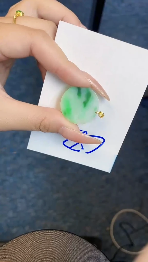 【闪购商品】翡翠颈饰18K金镶嵌000000000