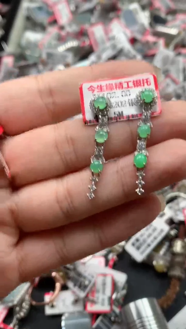 银S925镶嵌戒指翡翠天然A货缅甸翡翠