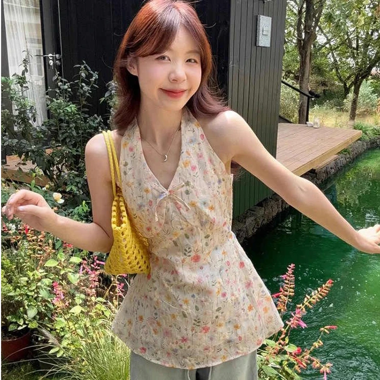 甜美风减龄碎花挂脖吊带背心女夏季显瘦V领露背无袖修身百搭上衣