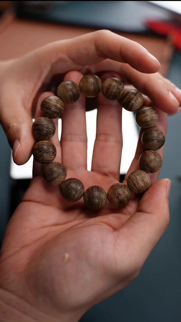 沉香手串森*【蒙】CRX1117文莱天然沉香多样性发一